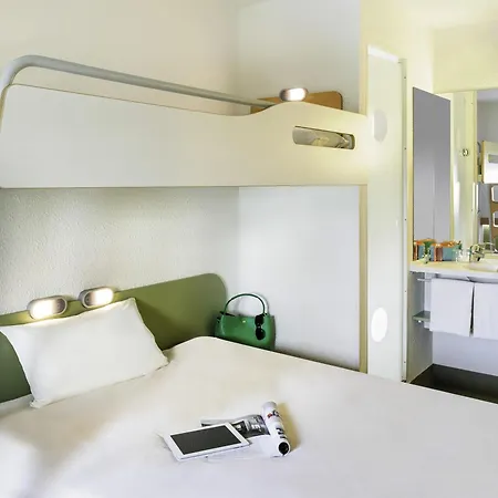 Ibis Budget Hotel 2*