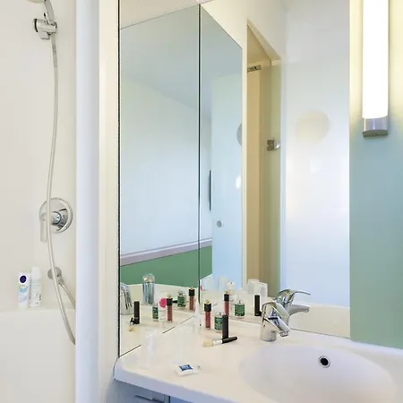 Ibis Budget 2*
